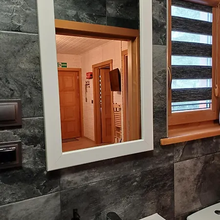 Forest Camp - Zator, Ogrzewane بيت للعطل