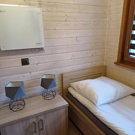 Forest Camp - Zator, Ogrzewane Tatil Evi Zator